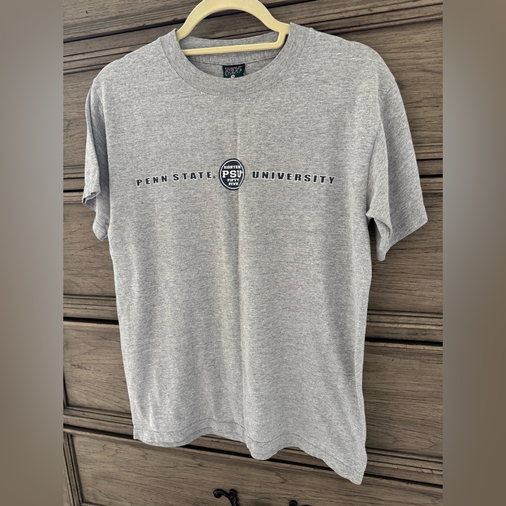 Penn State University Gray T-Shirt EUC 100% Cotton Collegiate Graphic Tee Medium - Picture 3 of 8